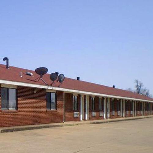 Budget Inn And Suites Siloam Springs Exterior photo